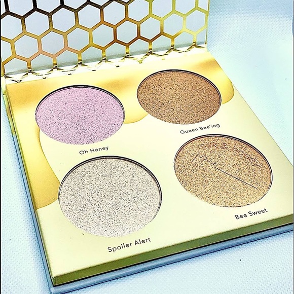 Milk & Honey Highlight Palette by Beauty Bakerie - Picture 2 of 4